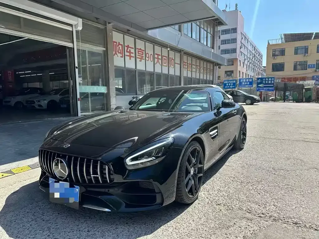 Mercedes-Benz AMG GT — фото 1