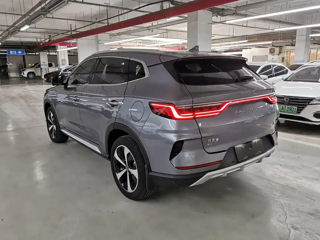 BYD PLUS New Energy — фото 7