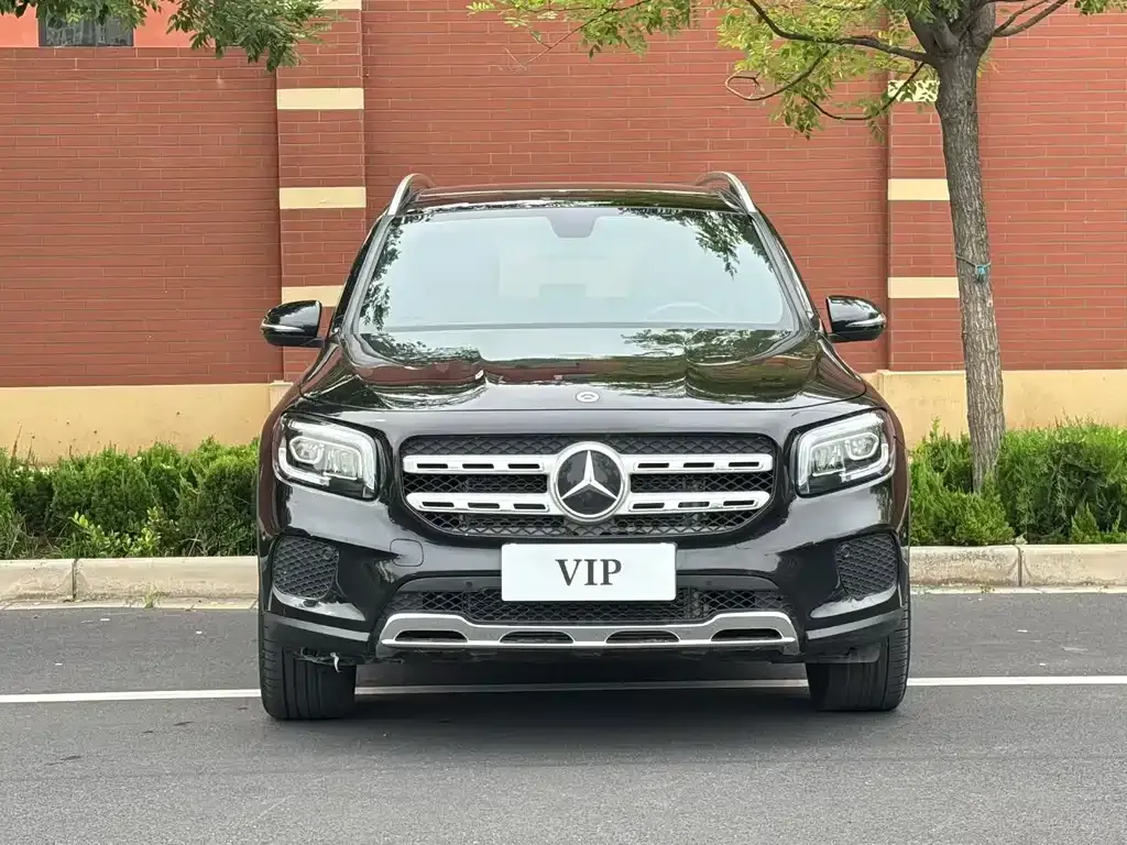 Mercedes-Benz GLB — фото 6
