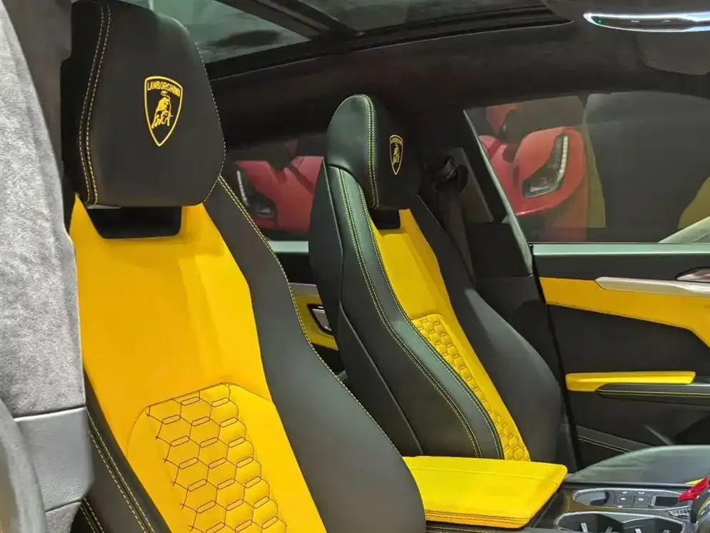 Lamborghini Urus — фото 10