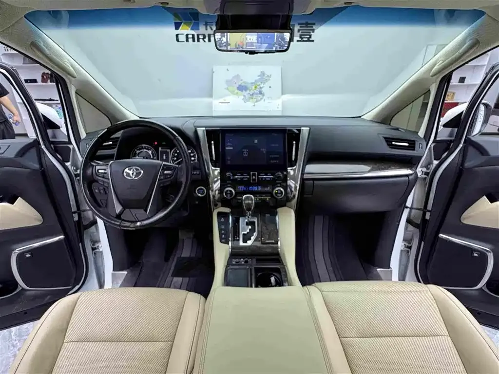 Toyota Vellfire 2021 из CN, фото 10
