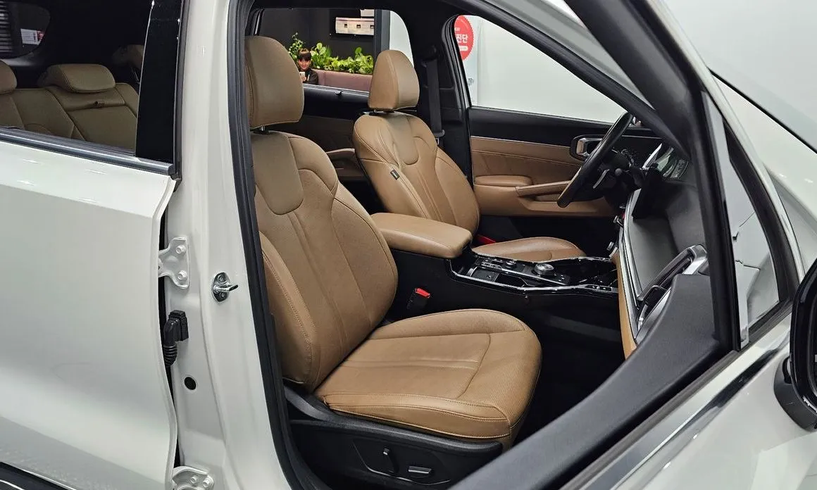 Kia Sorento — фото 5
