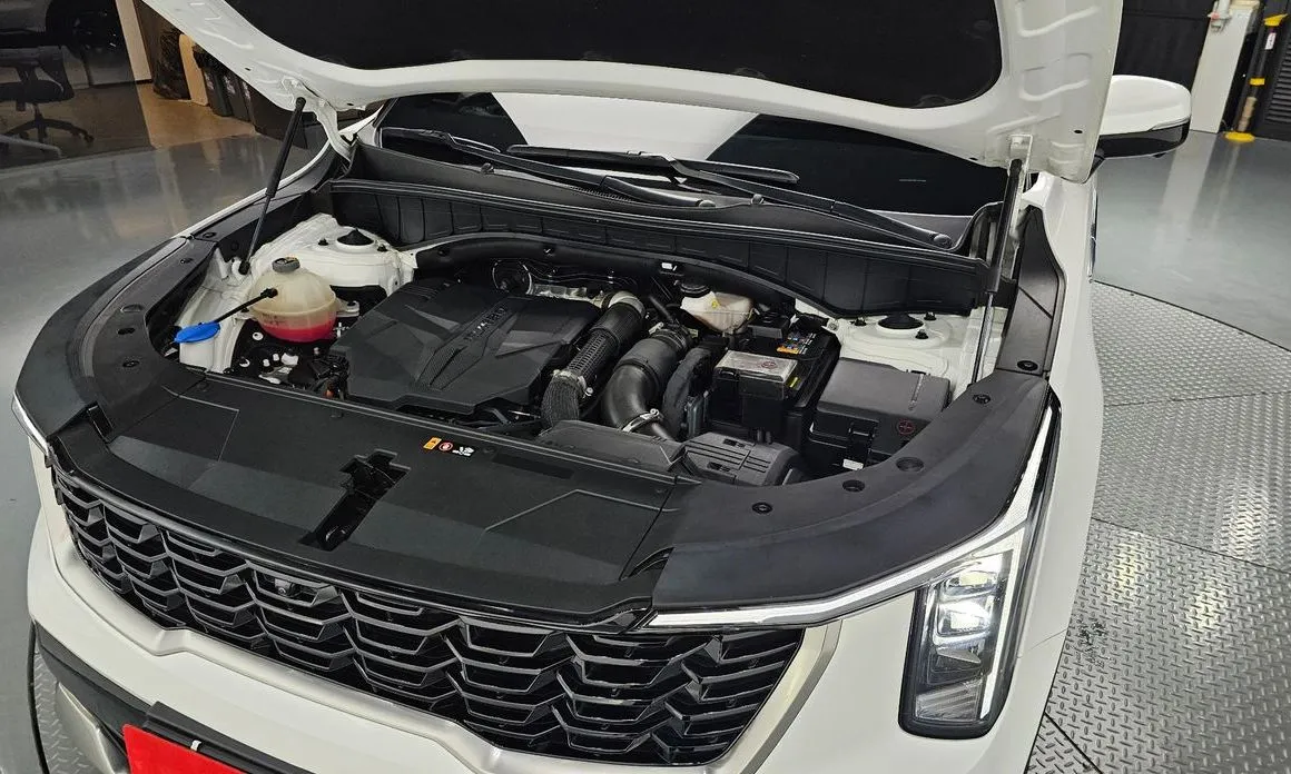 Kia Sorento — фото 9