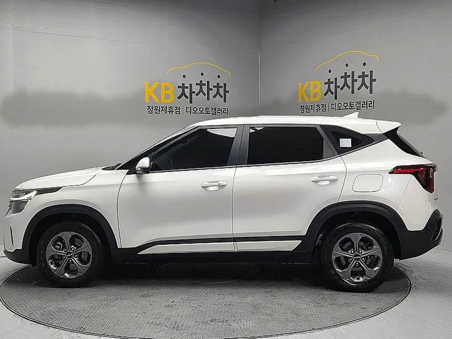 Kia Seltos — фото 4