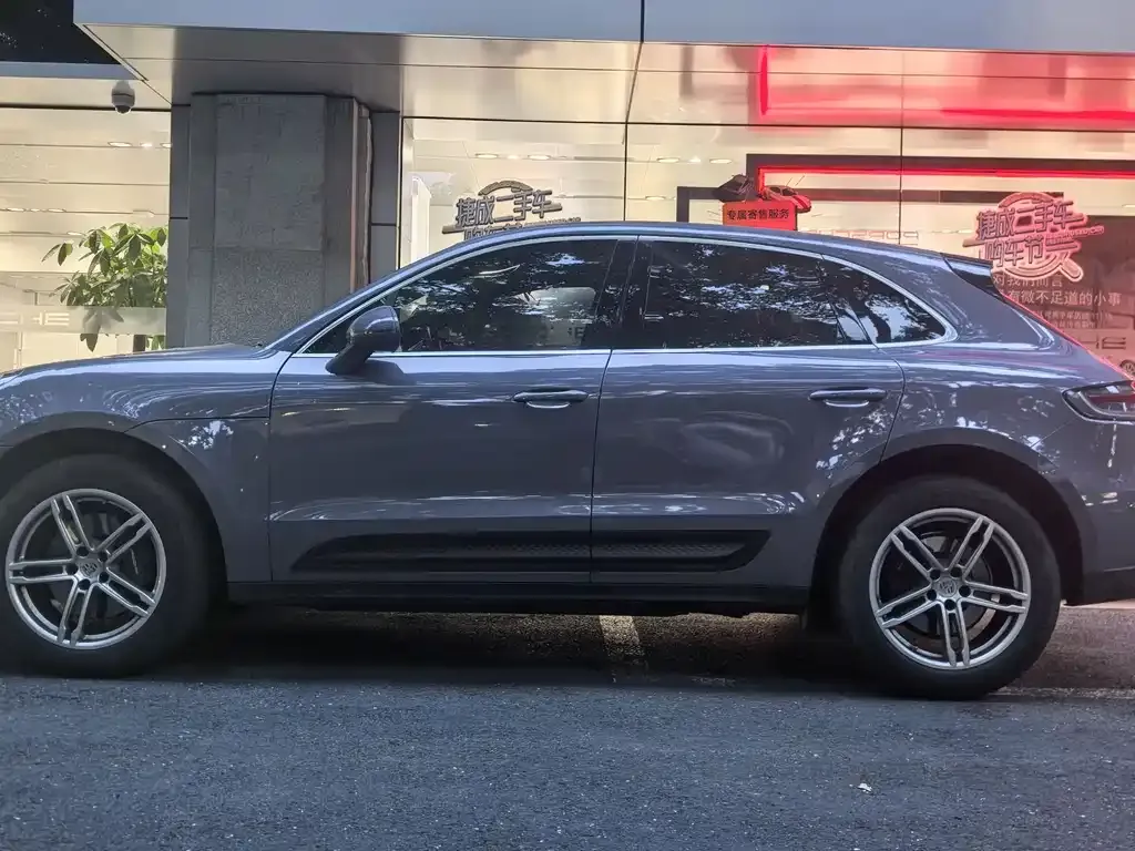 Porsche Macan — фото 6