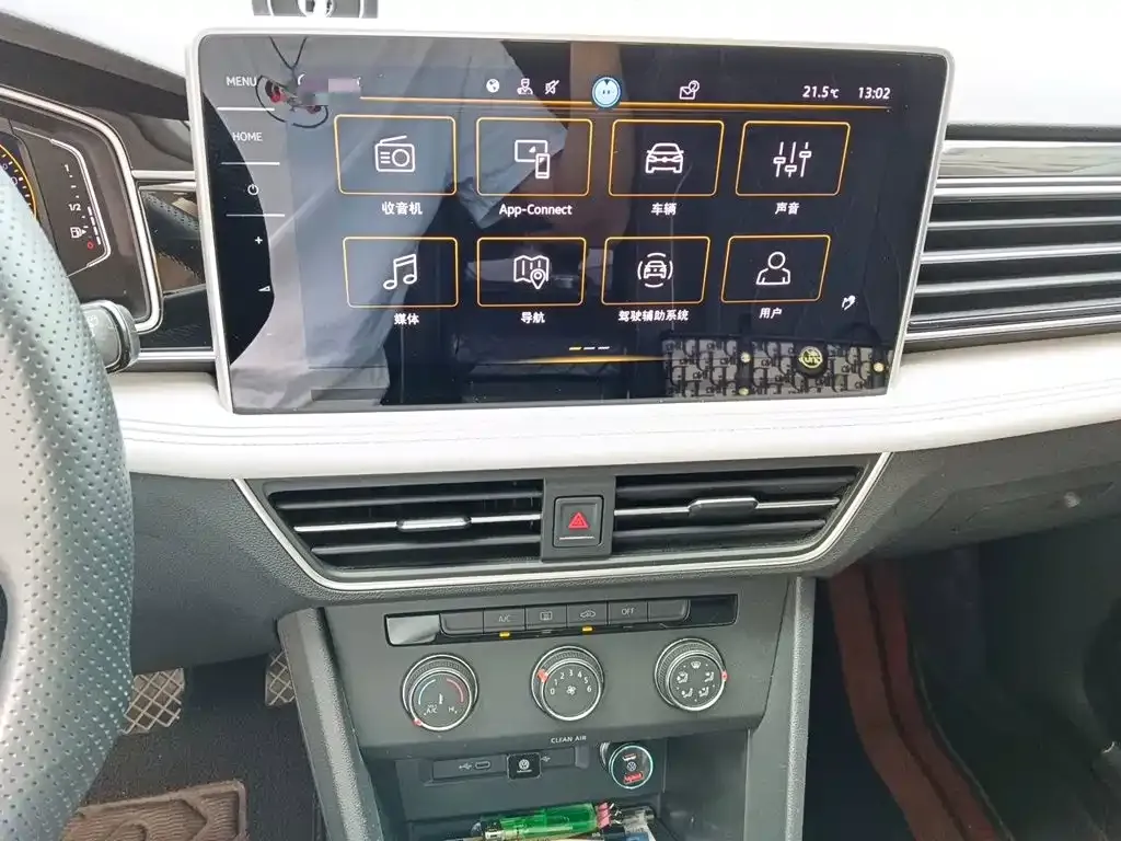 Volkswagen Tiguan L 2023 из CN, фото 9