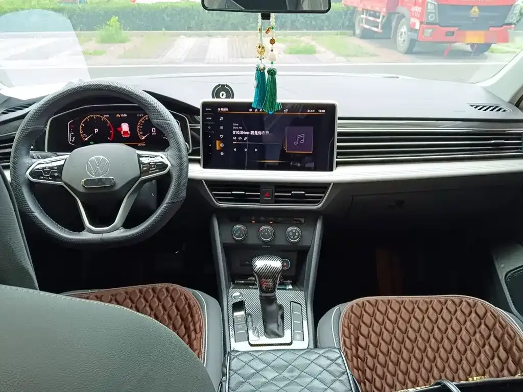 Volkswagen Tiguan L 2023 из CN, фото 7