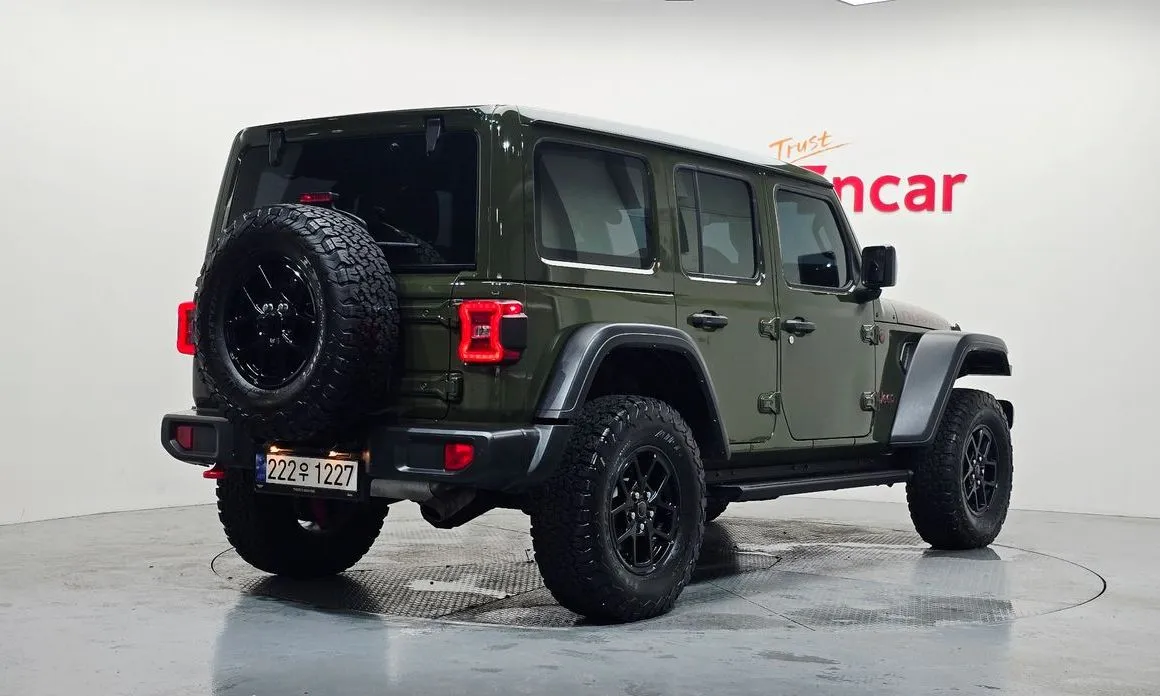 Jeep Wrangler — фото 4