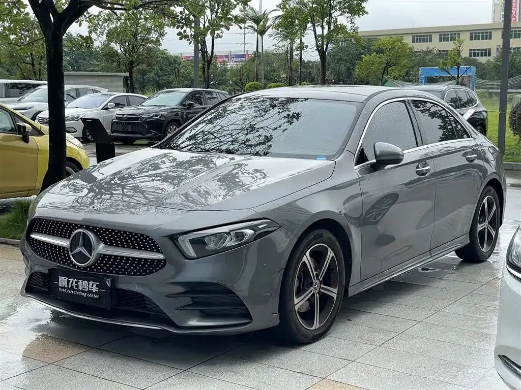 Mercedes-Benz A-Class — фото 1