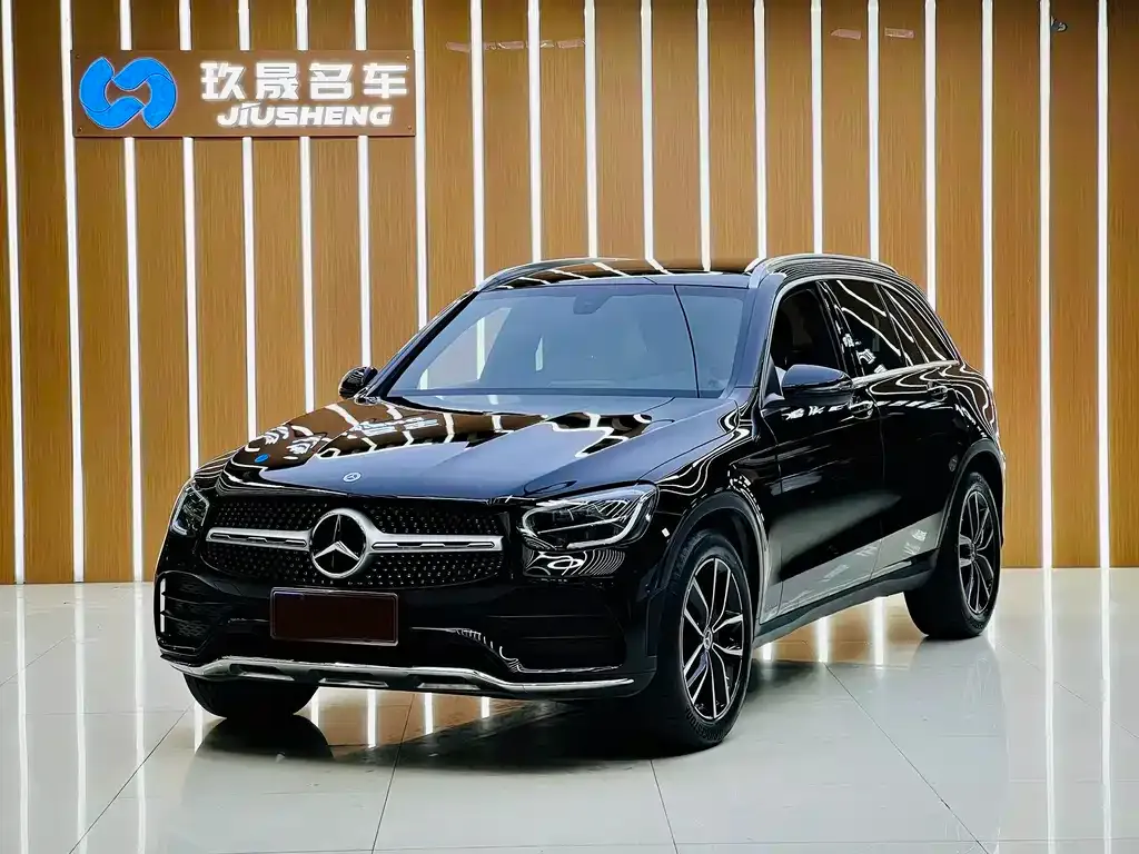 Mercedes-Benz GLC — фото 1