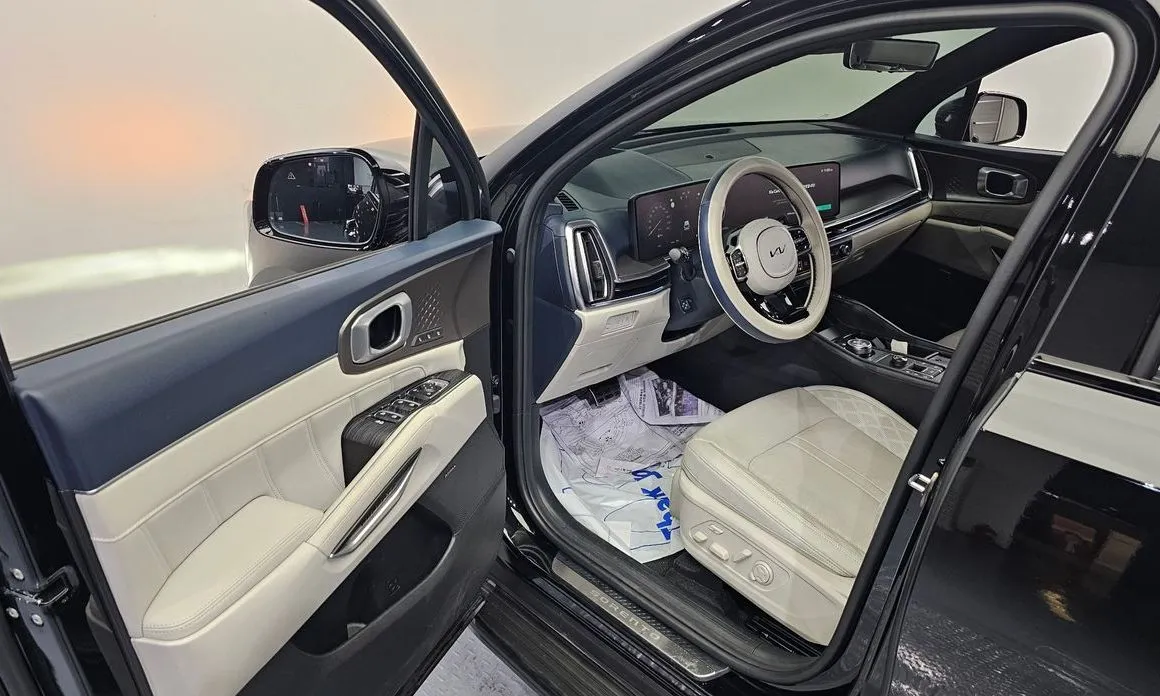 Kia Sorento — фото 5
