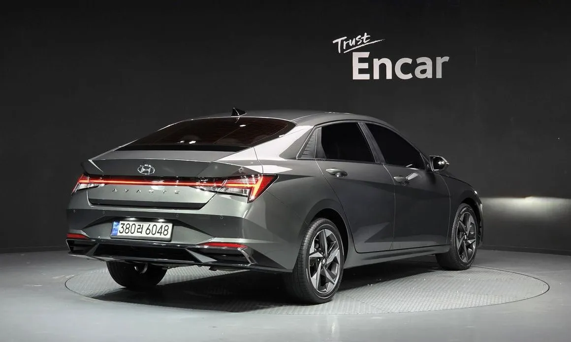 Hyundai AVANTE — фото 2