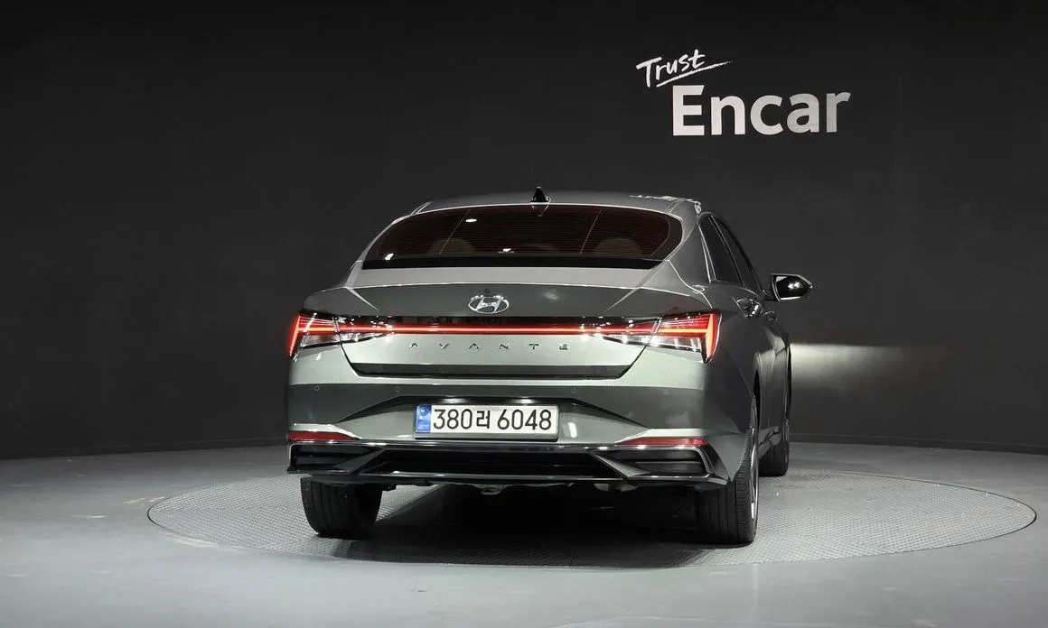 Hyundai AVANTE — фото 3
