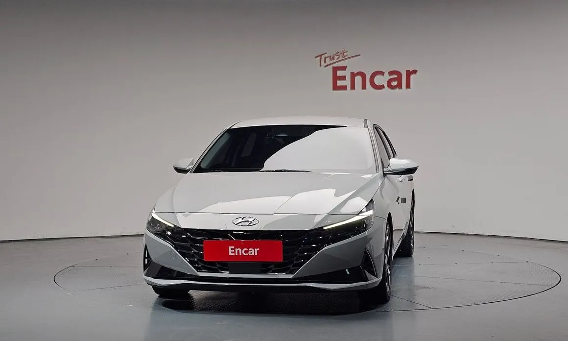 Hyundai AVANTE — фото 2