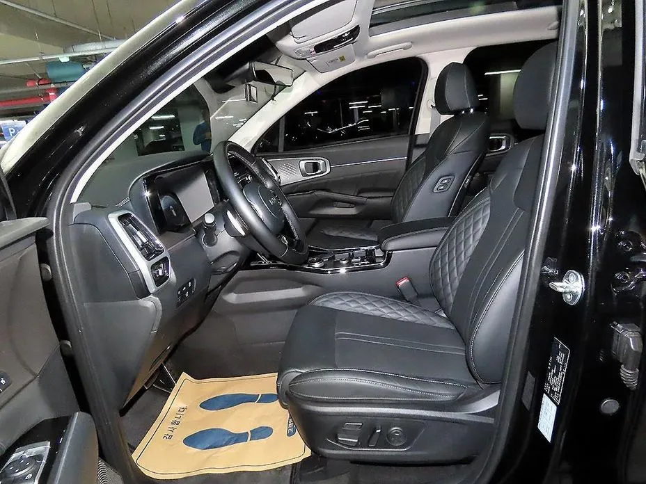Kia Sorento — фото 5