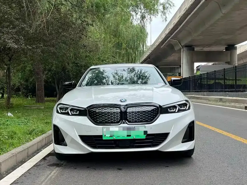 BMW i3 — фото 8