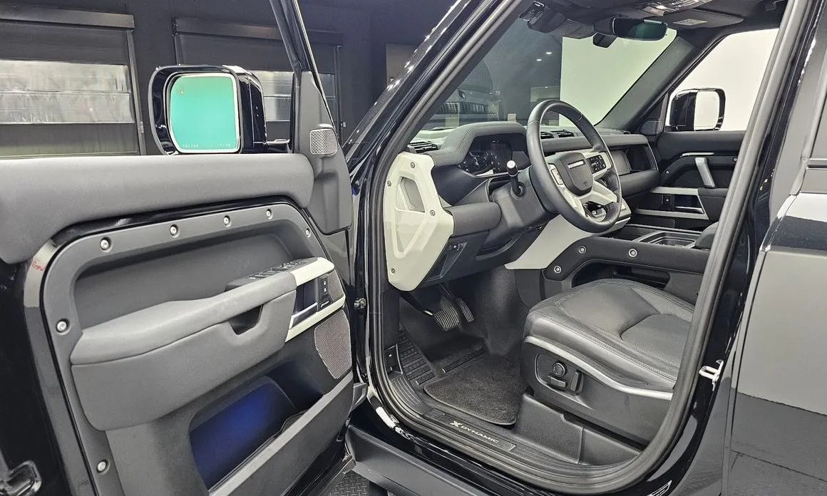 Land Rover Defender 2023 из KR, фото 6
