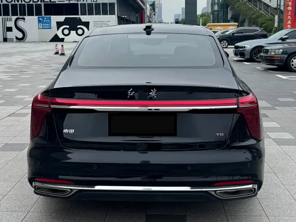Hongqi H5 — фото 3