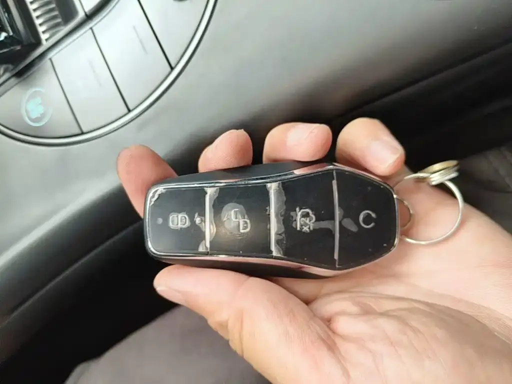 BYD Seal — фото 7