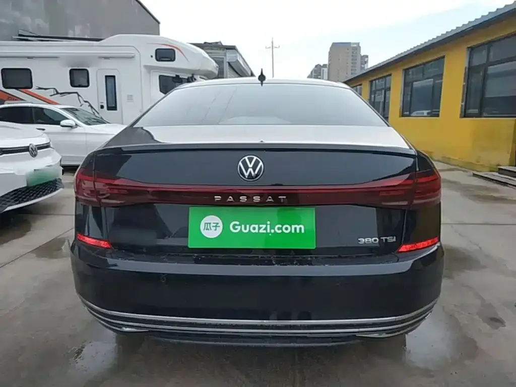 Volkswagen Passat — фото 2