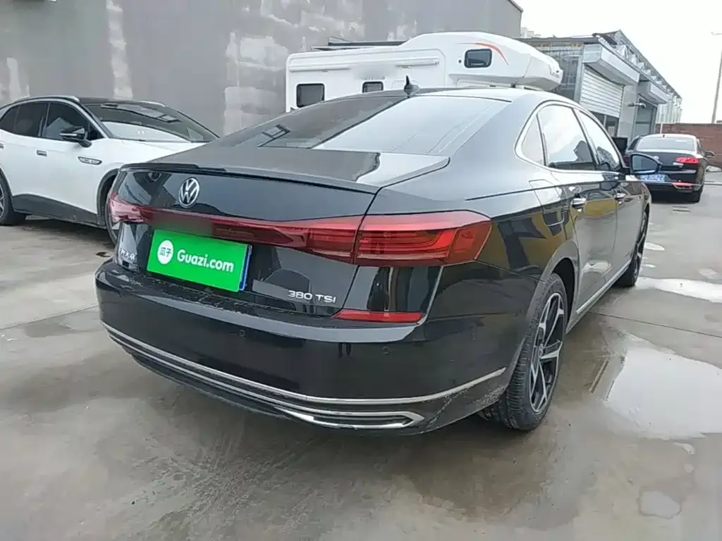 Volkswagen Passat — фото 4