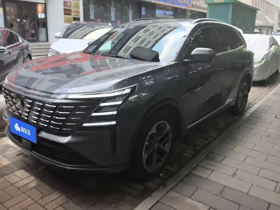 Changan CS75PLUS — фото 1
