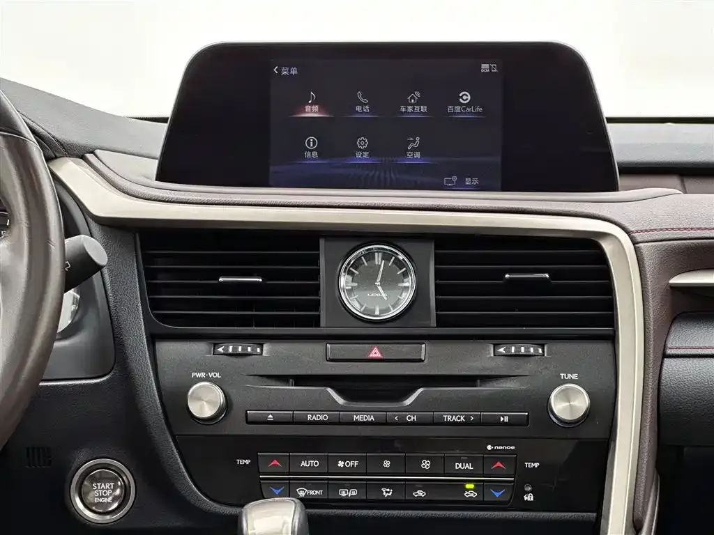 Lexus RX — фото 10
