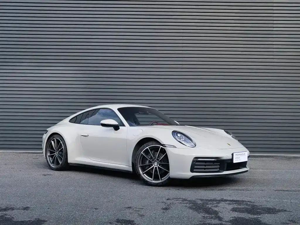 Porsche 911 — фото 1
