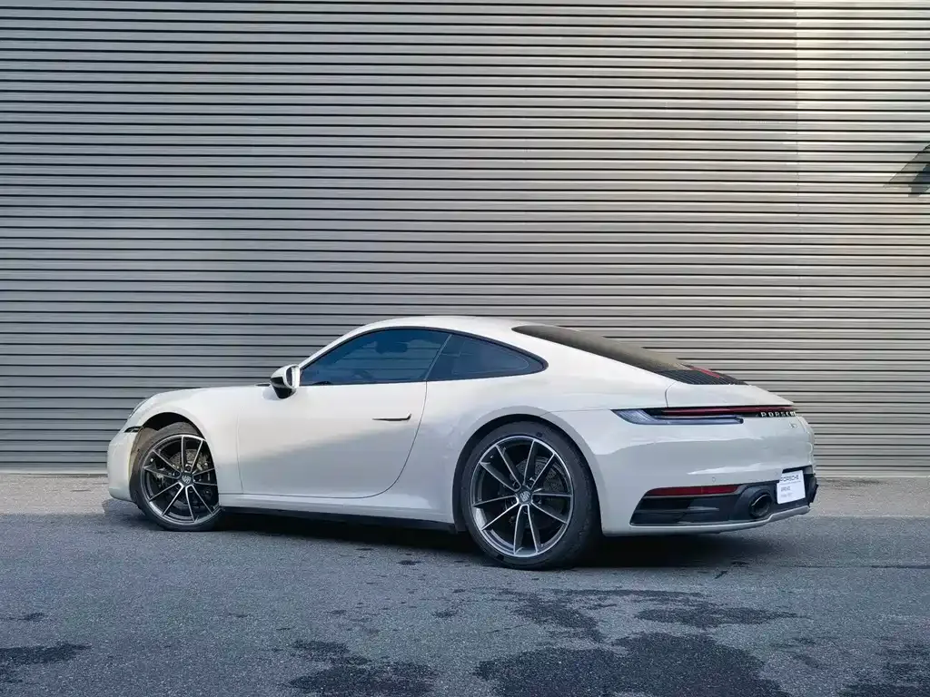 Porsche 911 — фото 6