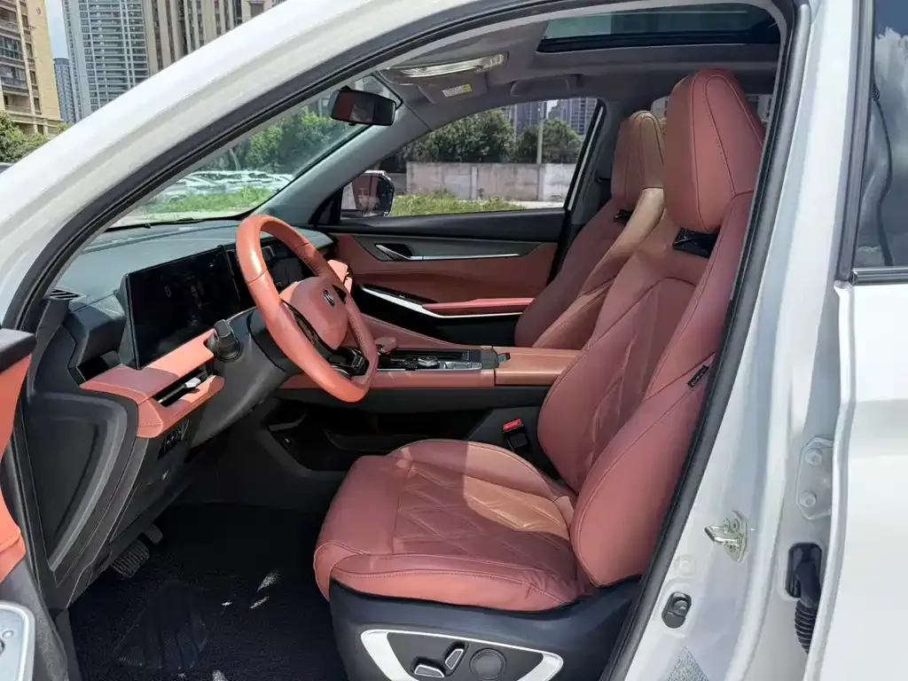 Changan CS75PLUS — фото 2