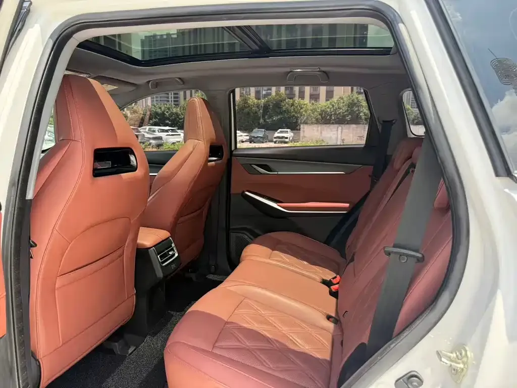 Changan CS75PLUS — фото 4