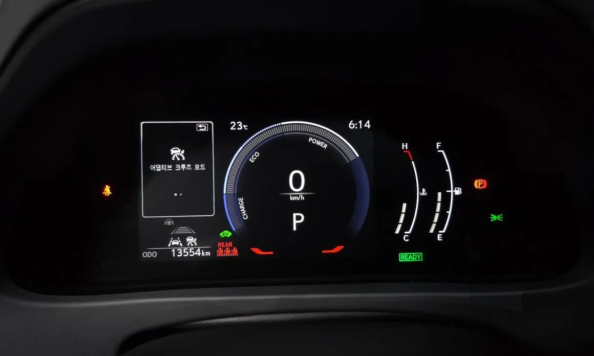 Lexus UX 2025 из KR, фото 2