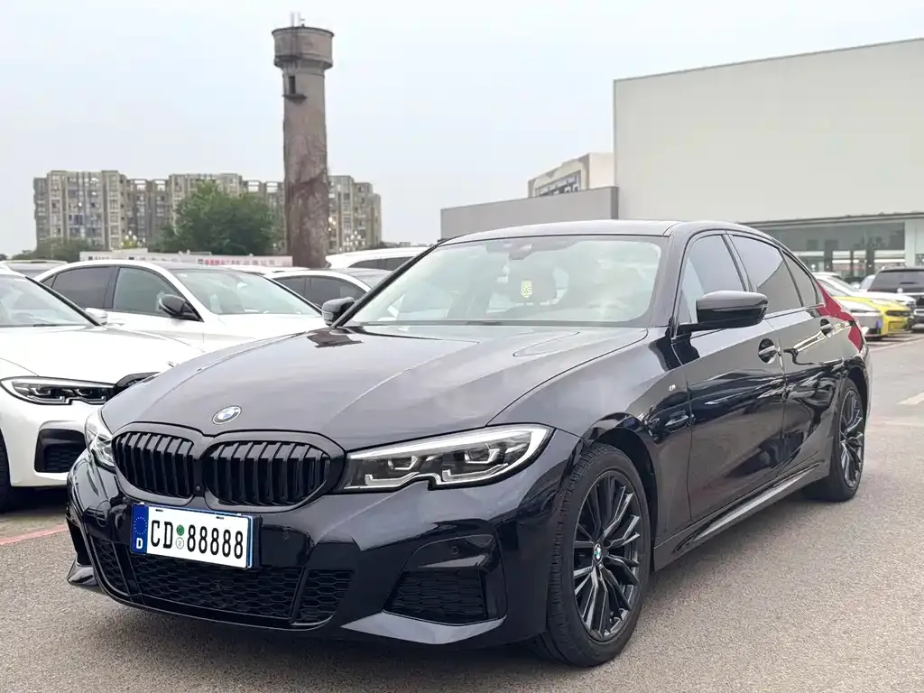 BMW 3 Series — фото 1