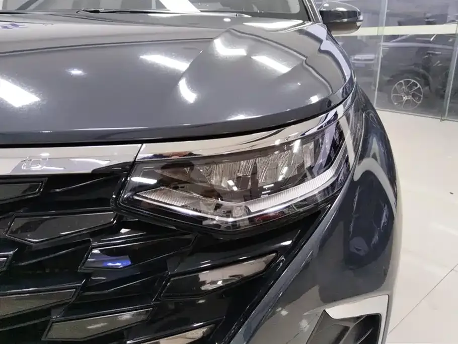 Hyundai Custo — фото 10