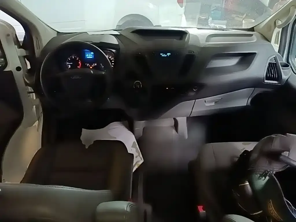 Ford Transit 2022 из CN, фото 9