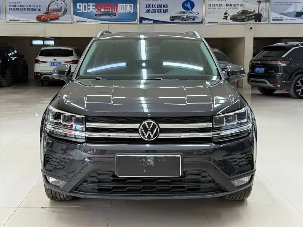 Volkswagen Tharu — фото 4