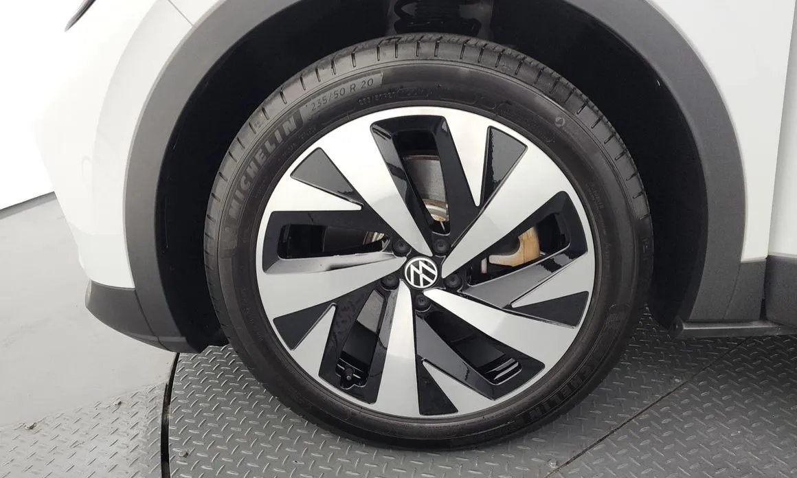 Volkswagen ID.4 2023 из KR, фото 8