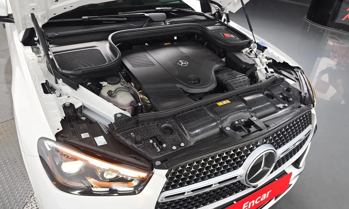 Mercedes-Benz GLE-Class — фото 10