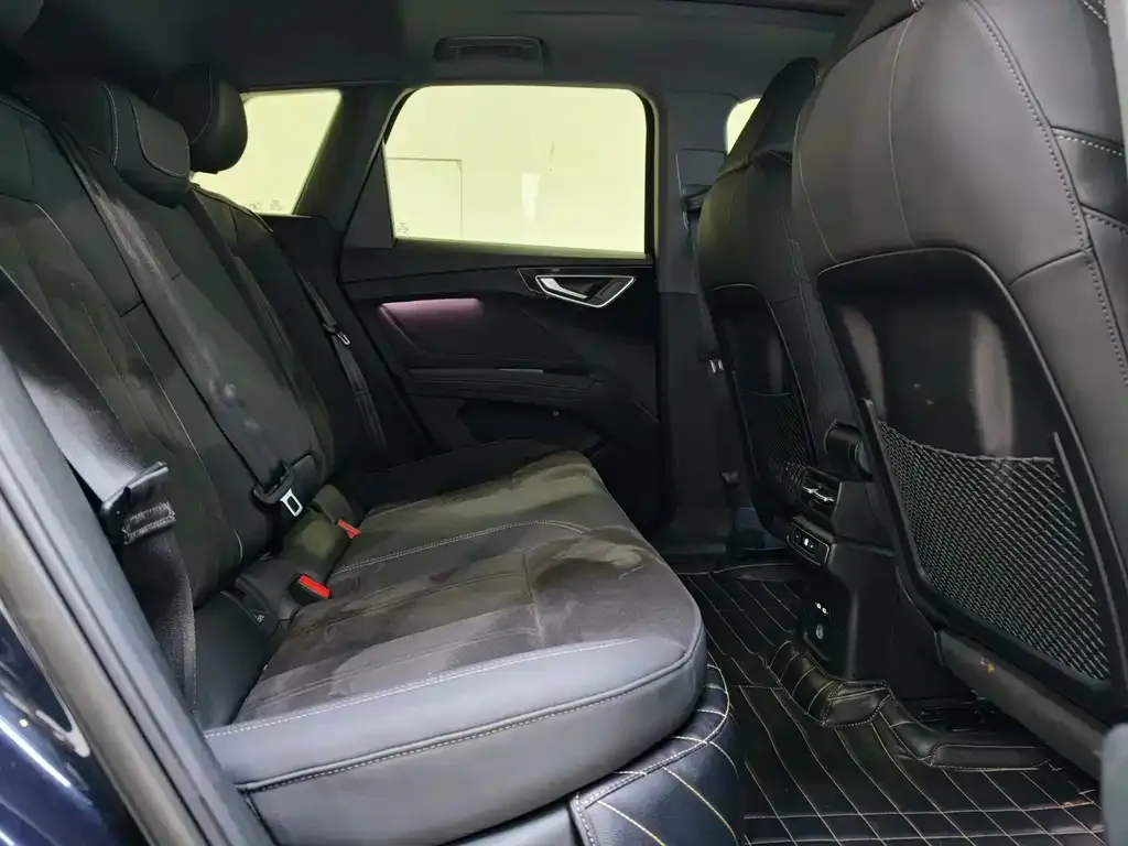 Audi Q4 e-tron 2023 из CN, фото 10
