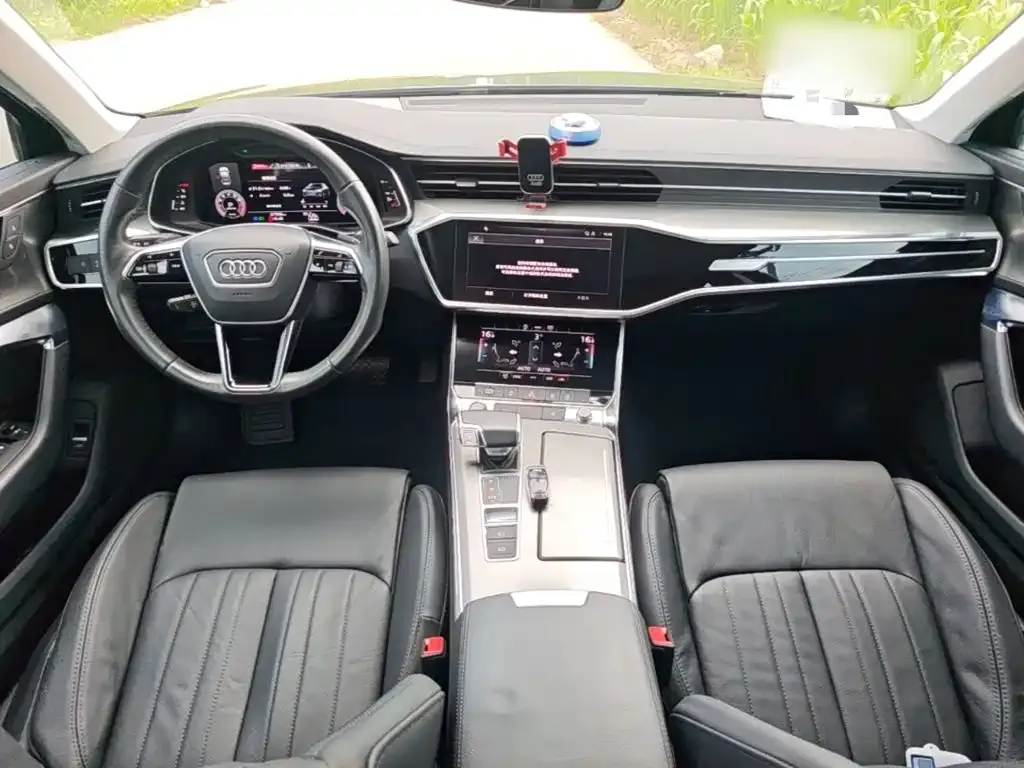 Audi A6L — фото 5