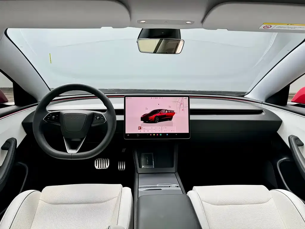 Tesla Model 3 — фото 6
