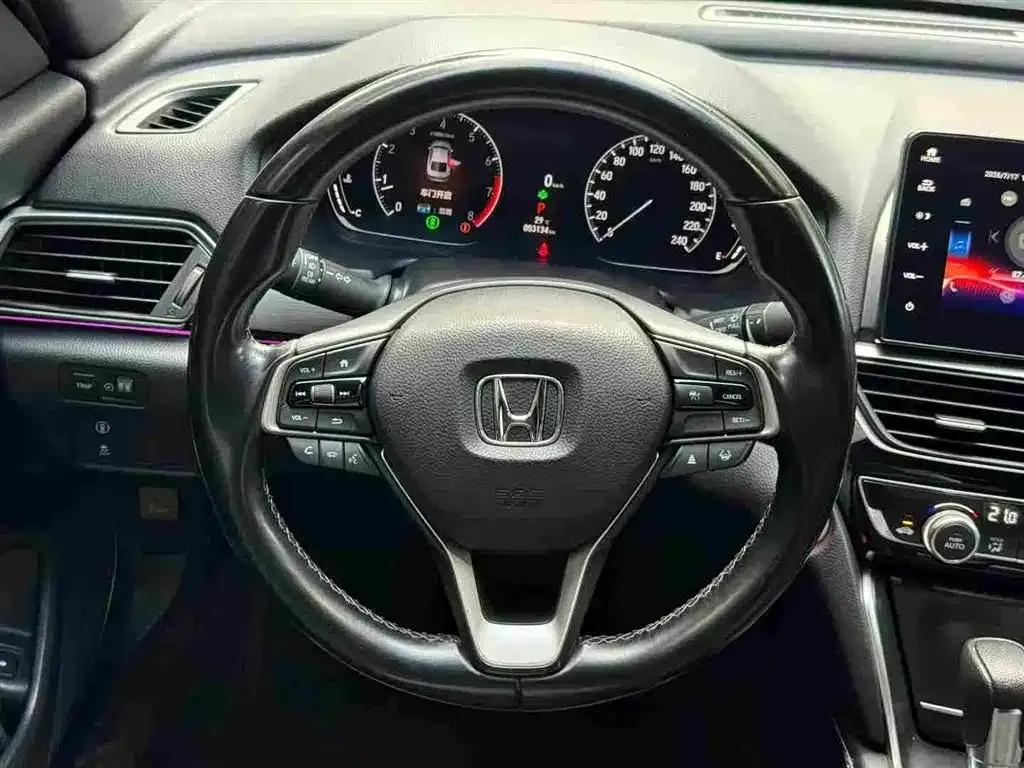 Honda Inspire — фото 3