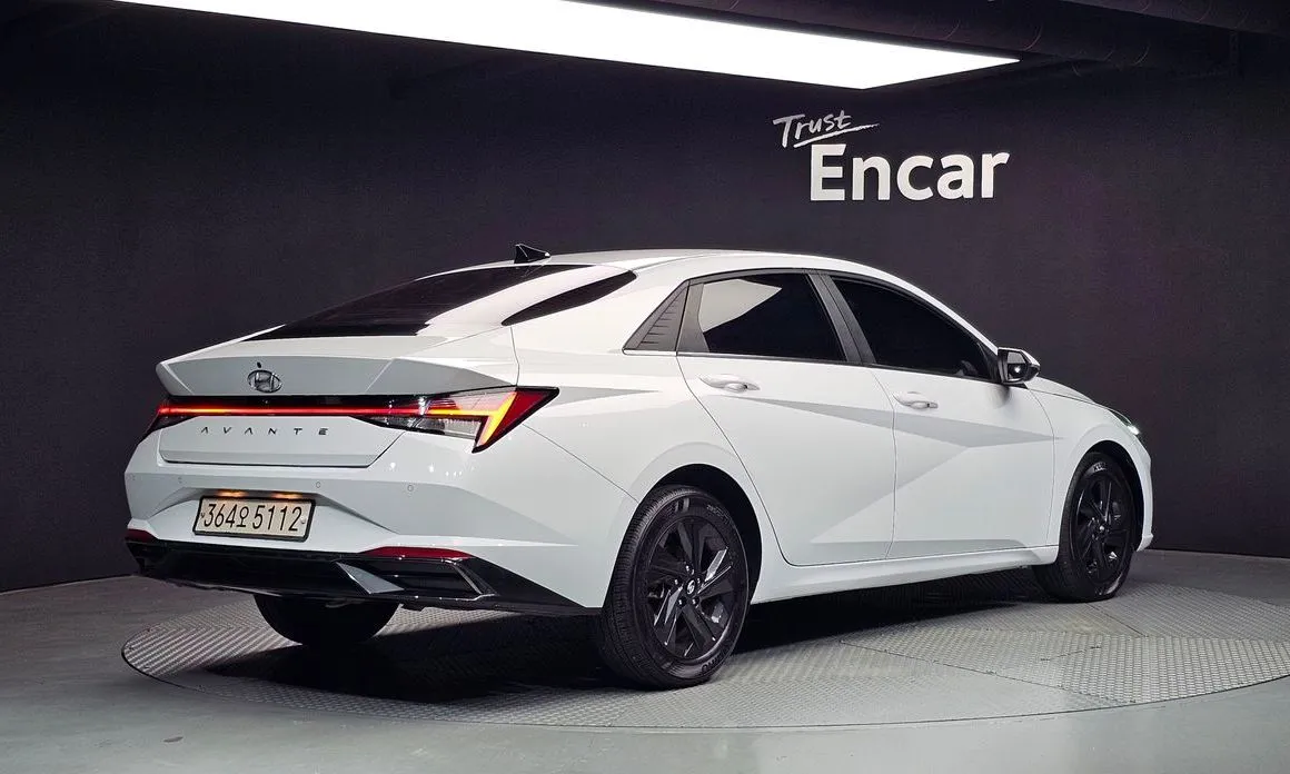 Hyundai AVANTE — фото 9