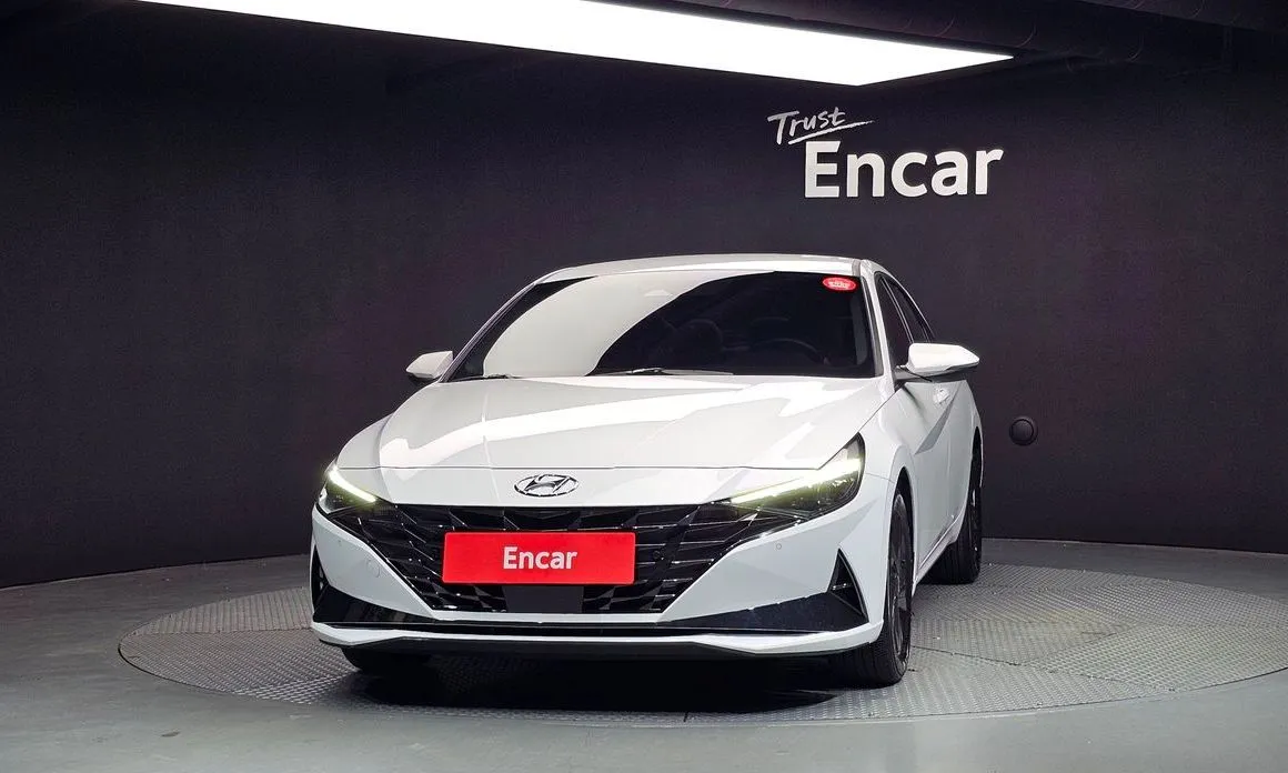 Hyundai AVANTE — фото 3