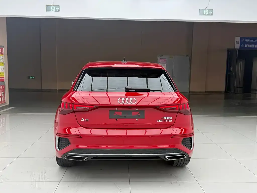 Audi A3 — фото 2