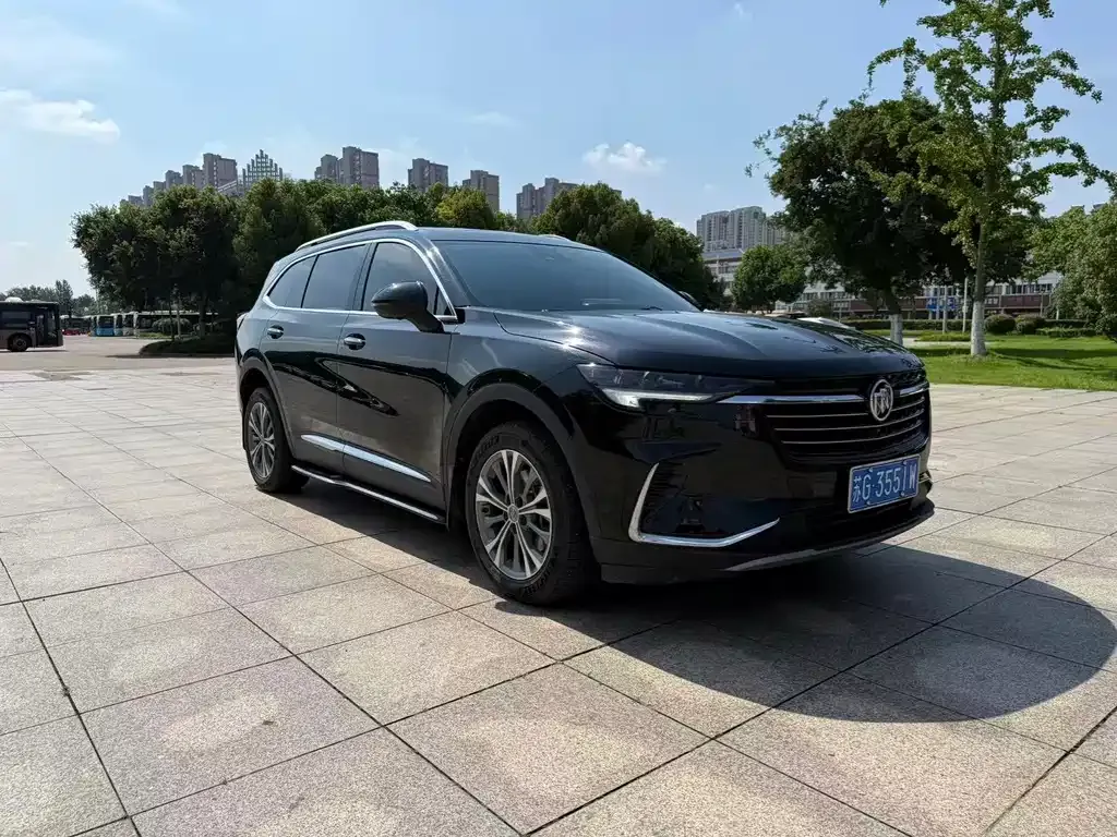Buick Envision Plus — фото 1