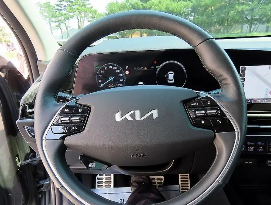 Kia Niro — фото 4