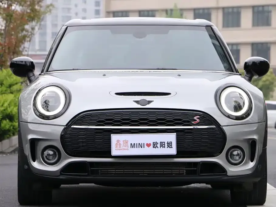 MINI Clubman — фото 5
