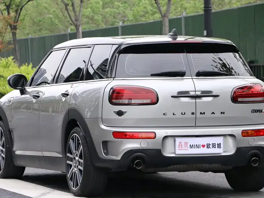 MINI Clubman — фото 6