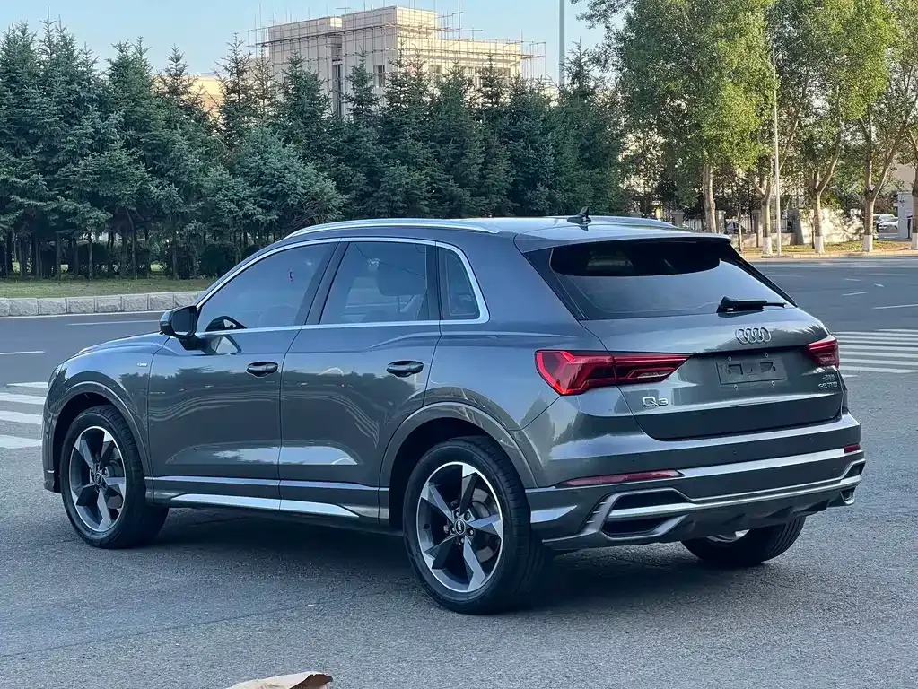 Audi Q3 — фото 2